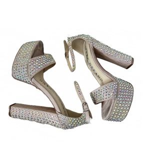 Marc Defang AB crystal 5.5 in heels
